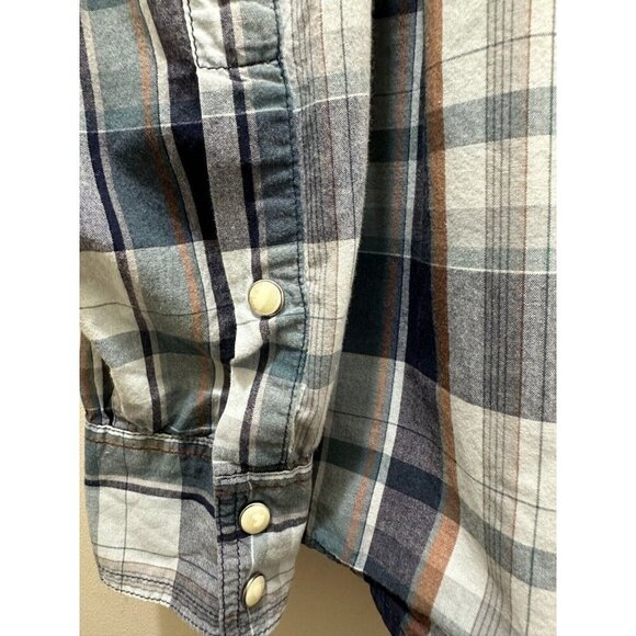 2/$30 Fossil 54 Vintage Fit Plaid Pearl Snap Button Up Shirt Mens M Blue Western - Picture 4 of 9